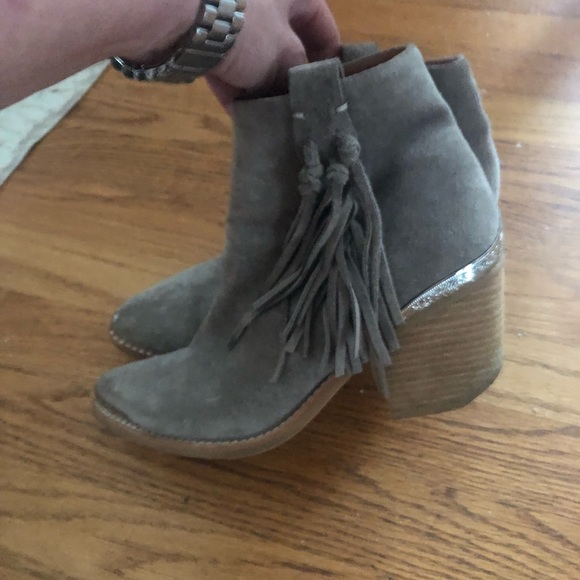 Jeffrey Campbell Pascal Fringe Booties, Size 8 - Picture 7 of 8